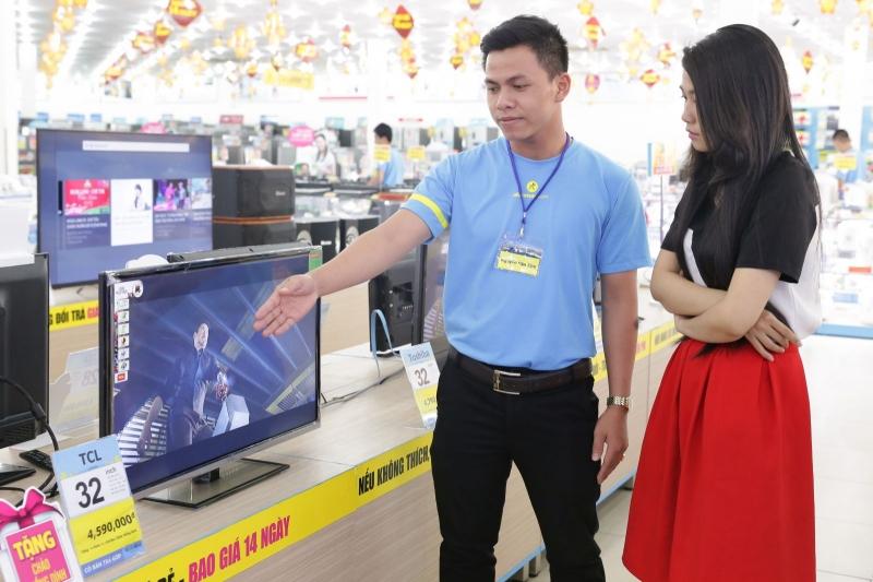 Đừng ngần ngại tham khảo ý kiến của các chuyên gia, nhân viên tư vấn để chọn mua chiếc ti vi thông minh tuyệt vời nhất.