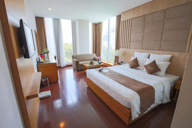 EdenStar Saigon Hotel