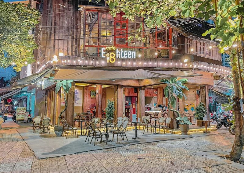 Eighteen House Coffee