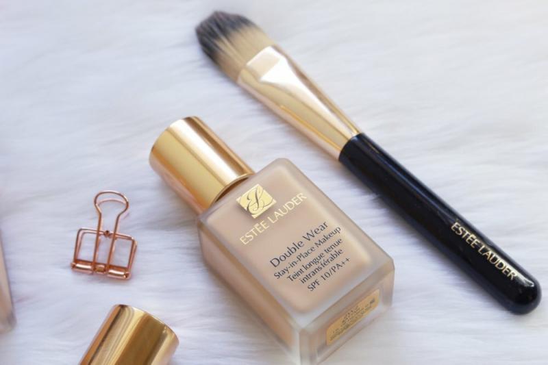 Kem nền Estee Lauder Double Wear