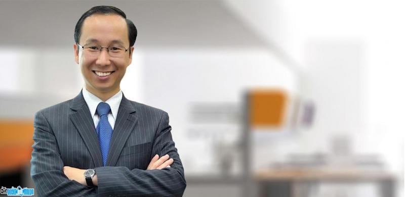 Francis Hùng (Vương Hữu Hùng)