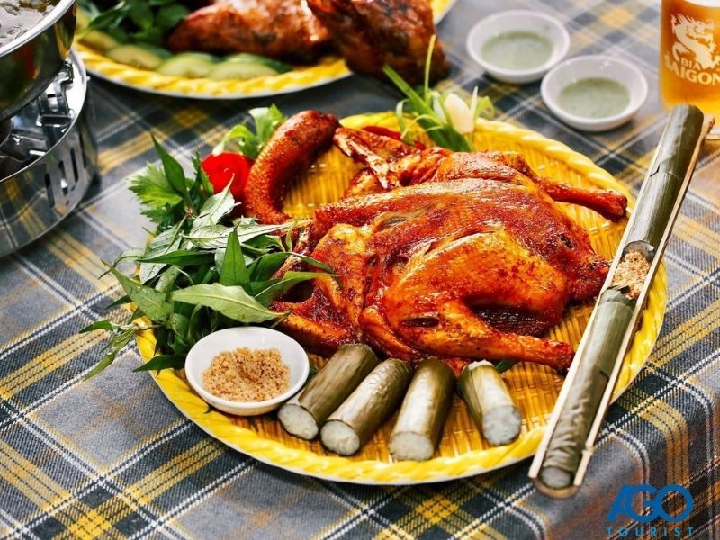 Gà Nướng Cơm Lam Mai Xanh - Ba Tháng Tư