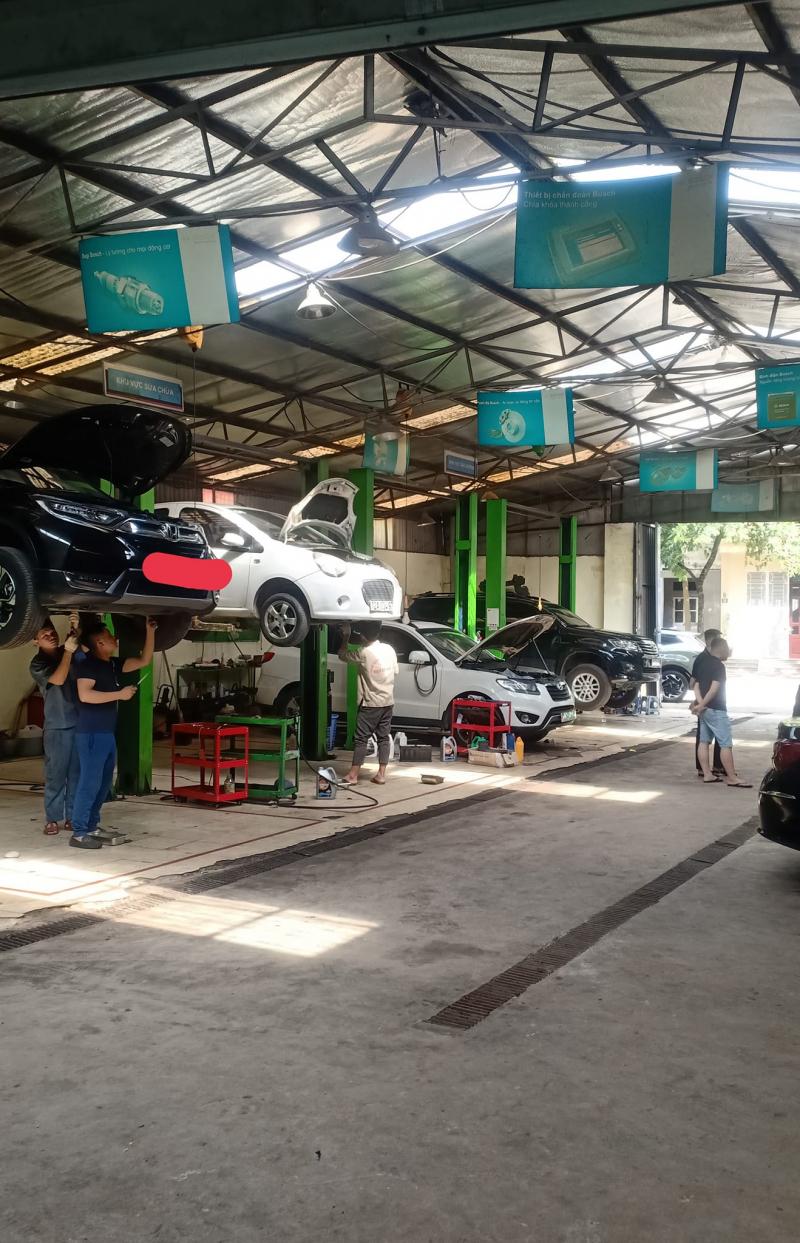 Gara ô tô Hoàng Quốc Bosch