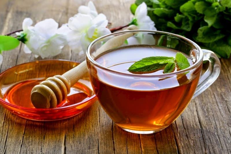 Giảm cân bằng trà xanh mật ong