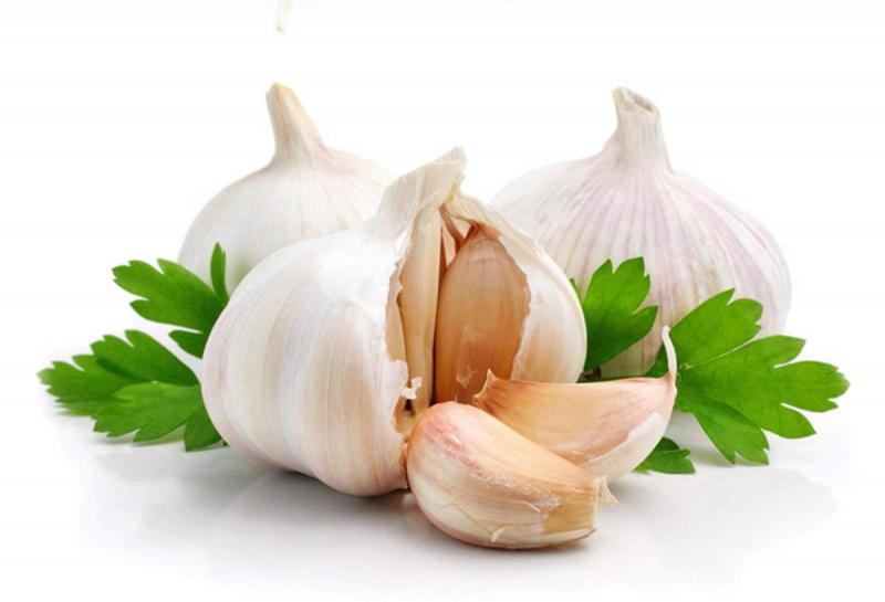 Giảm đau nhức răng khôn bằng tỏi