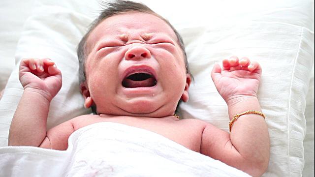 Không đột ngột đưa con ra ngoài