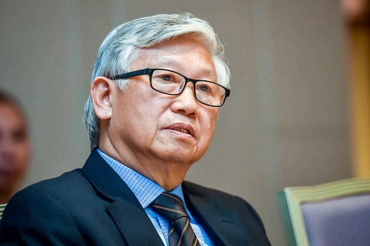Bác sĩ Nguyễn Gia Khánh