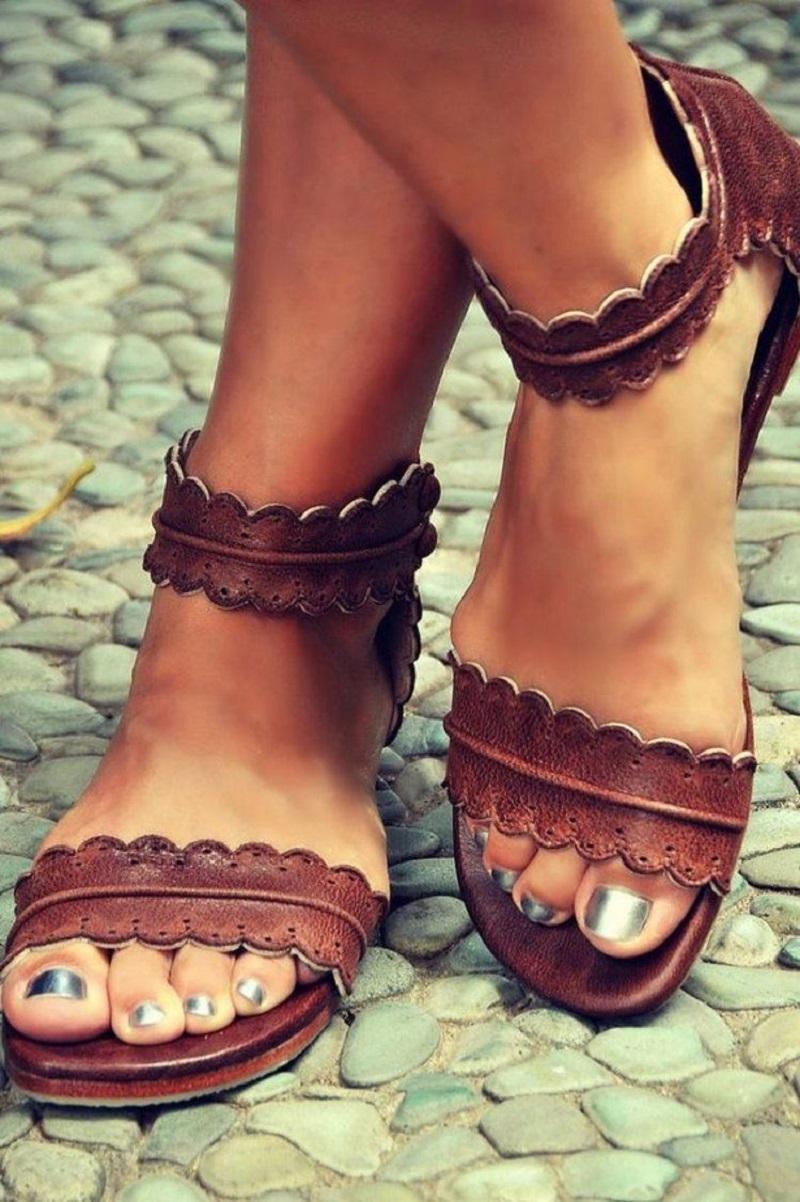 Sandal da dễ thương cho dân văn phòng
