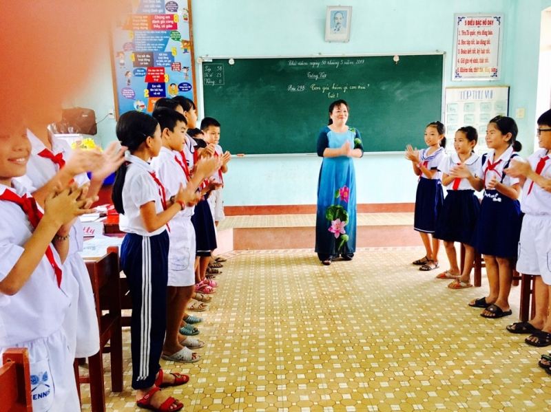Giữ trật tự thông qua những câu chuyện kể