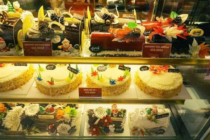 Givral Bakery Khánh Hội