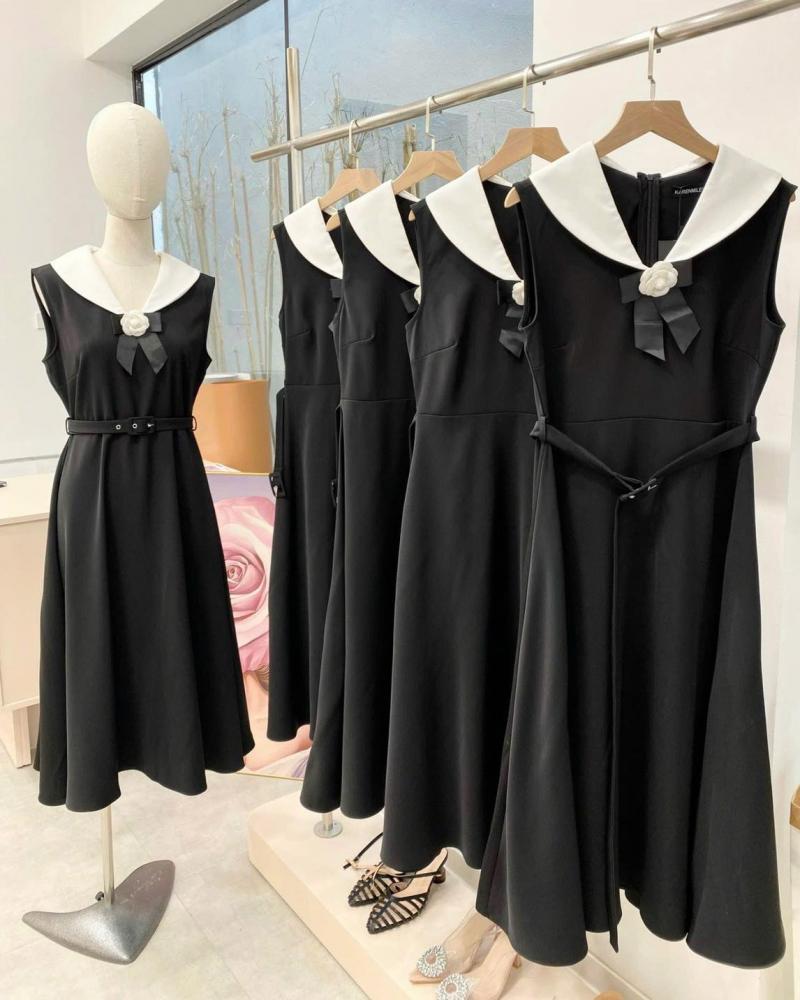 Mặt hàng được bày bán của Guu store