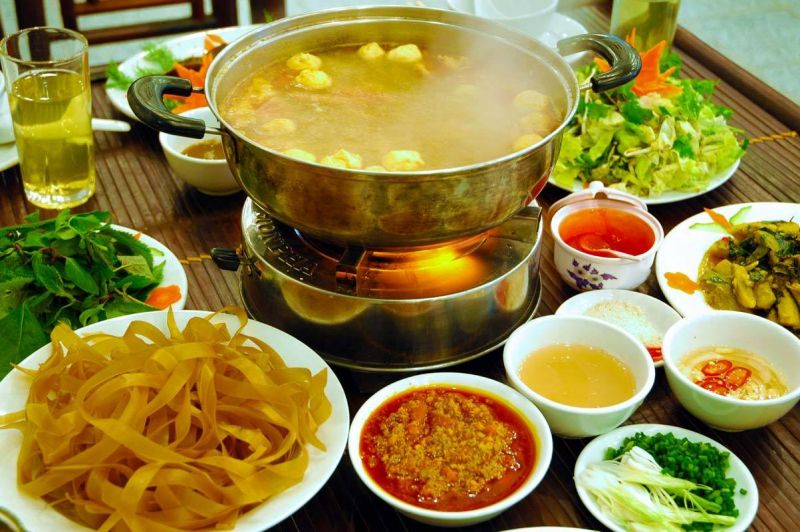 Hai Lúa Sài Gòn - Beer & Restaurant