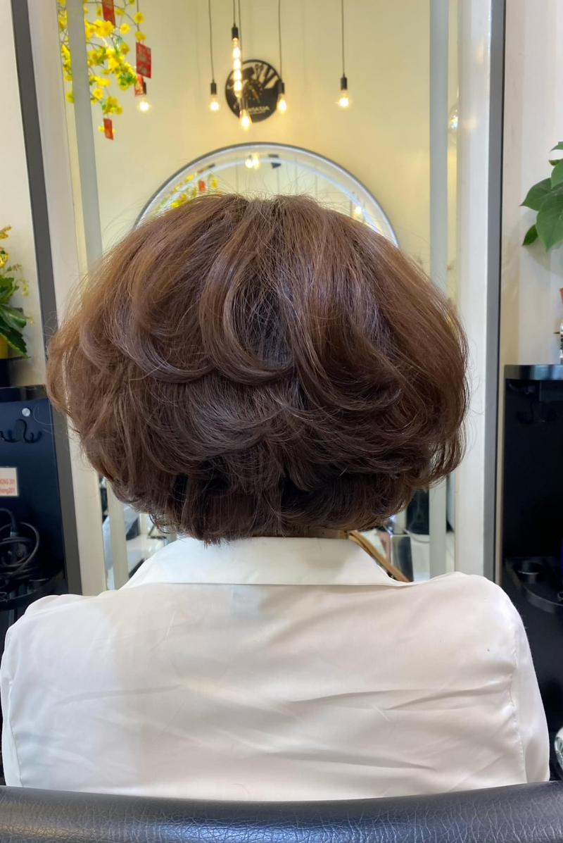 Hair Salon Thông