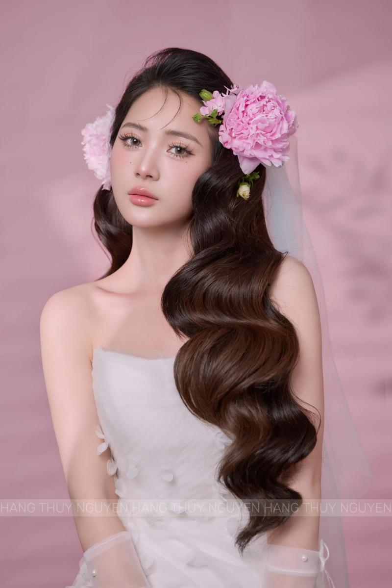 Hang Thuy Nguyen International Hair Academy