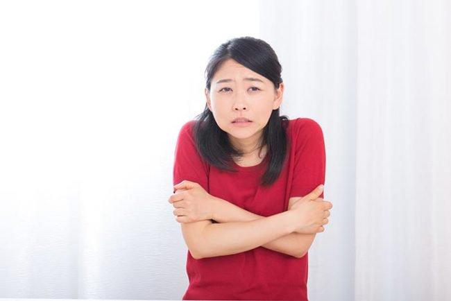 Hay cảm thấy lạnh