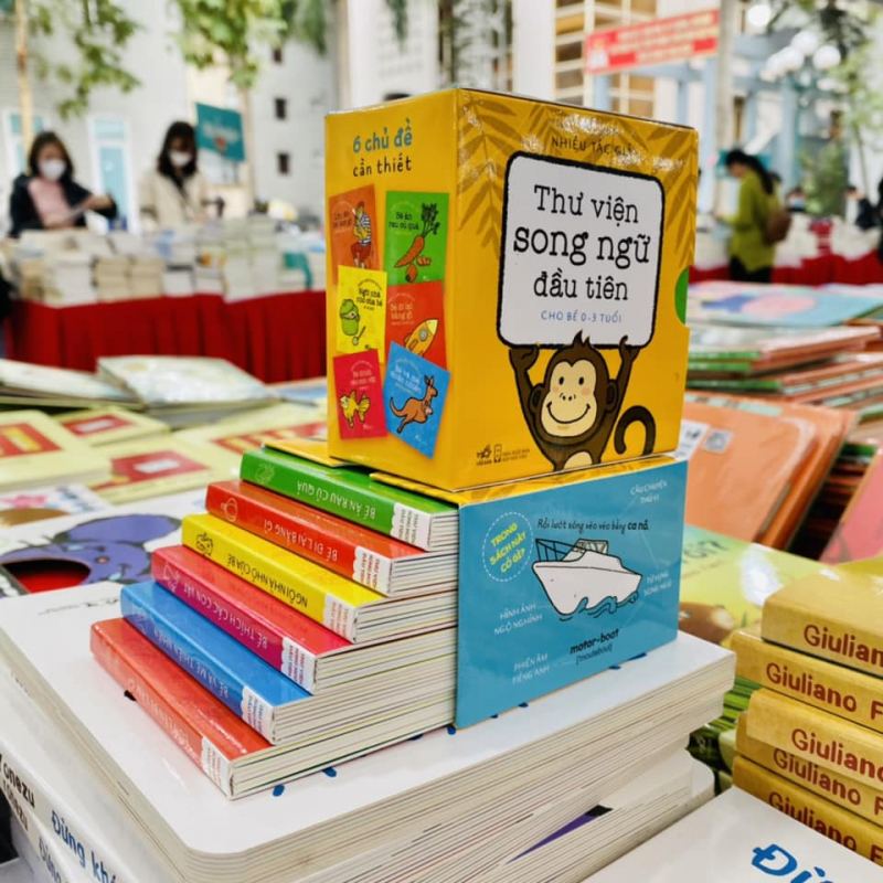 Hiệu sách Nhã Nam