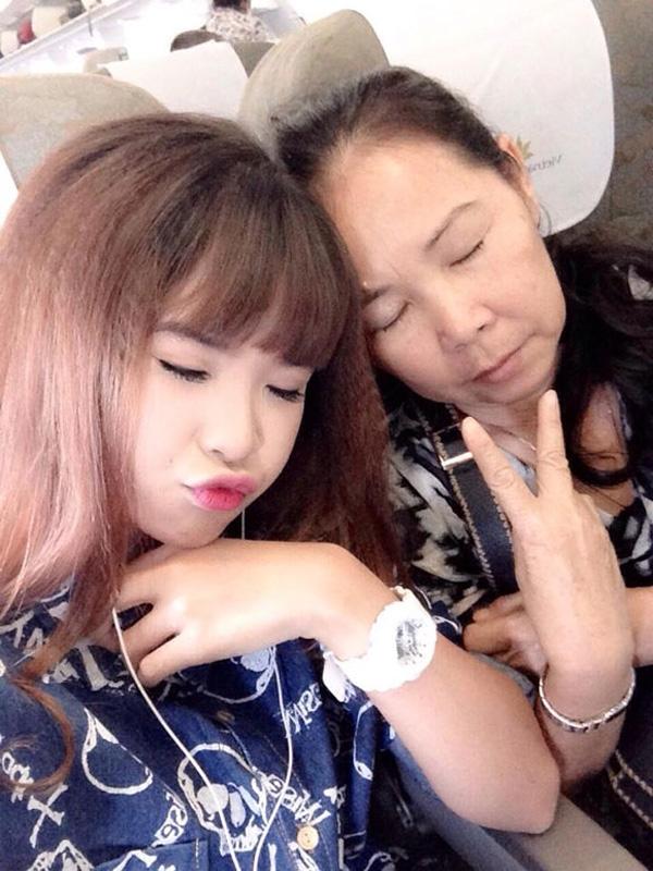 Hiếu thảo với mẹ