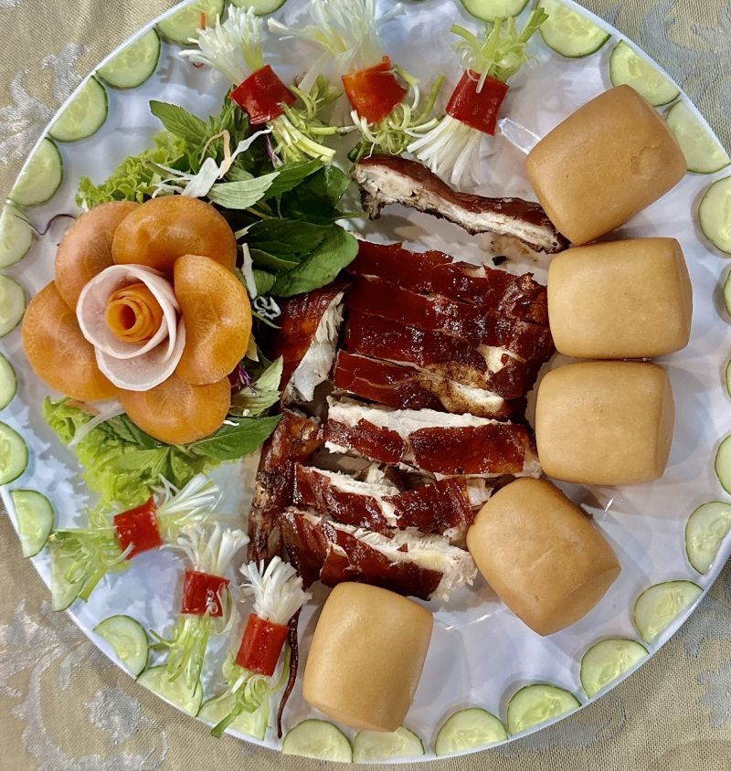 Hồ Câu Tôm - Ẩm Thực Hương Quê