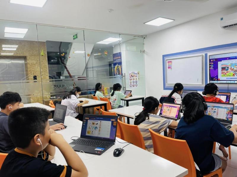 Học Viện Anh Ngữ A Plus