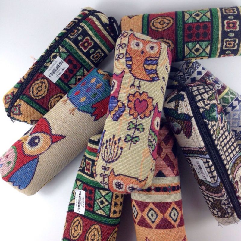 Hộp bút thổ cẩm