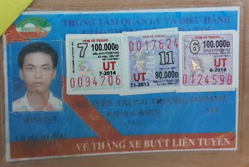 Vé tháng dành cho người đi xe buýt