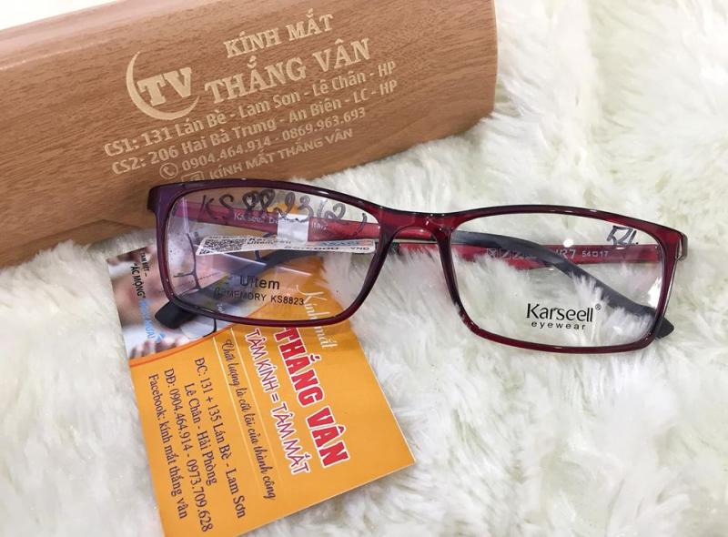 Kính mắt Thắng Vân