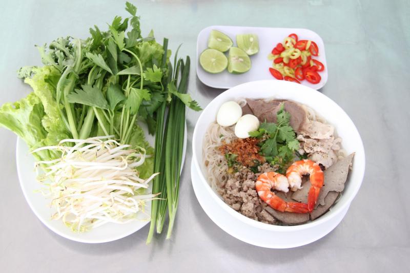 Hủ Tiếu Nam Vang & Há Cảo Thanh Xuân