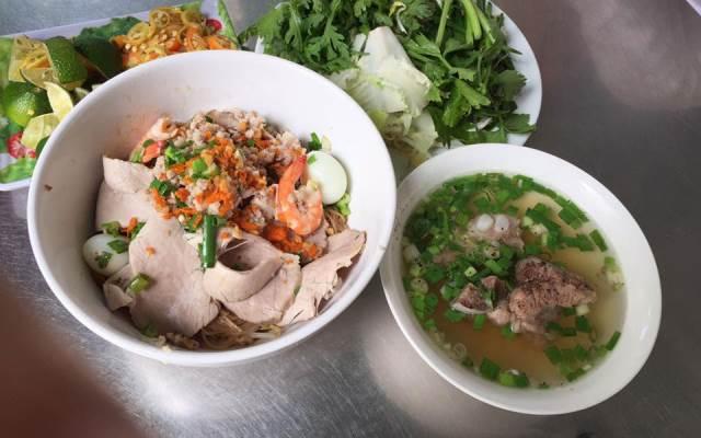 Hủ Tíu Cô Dung