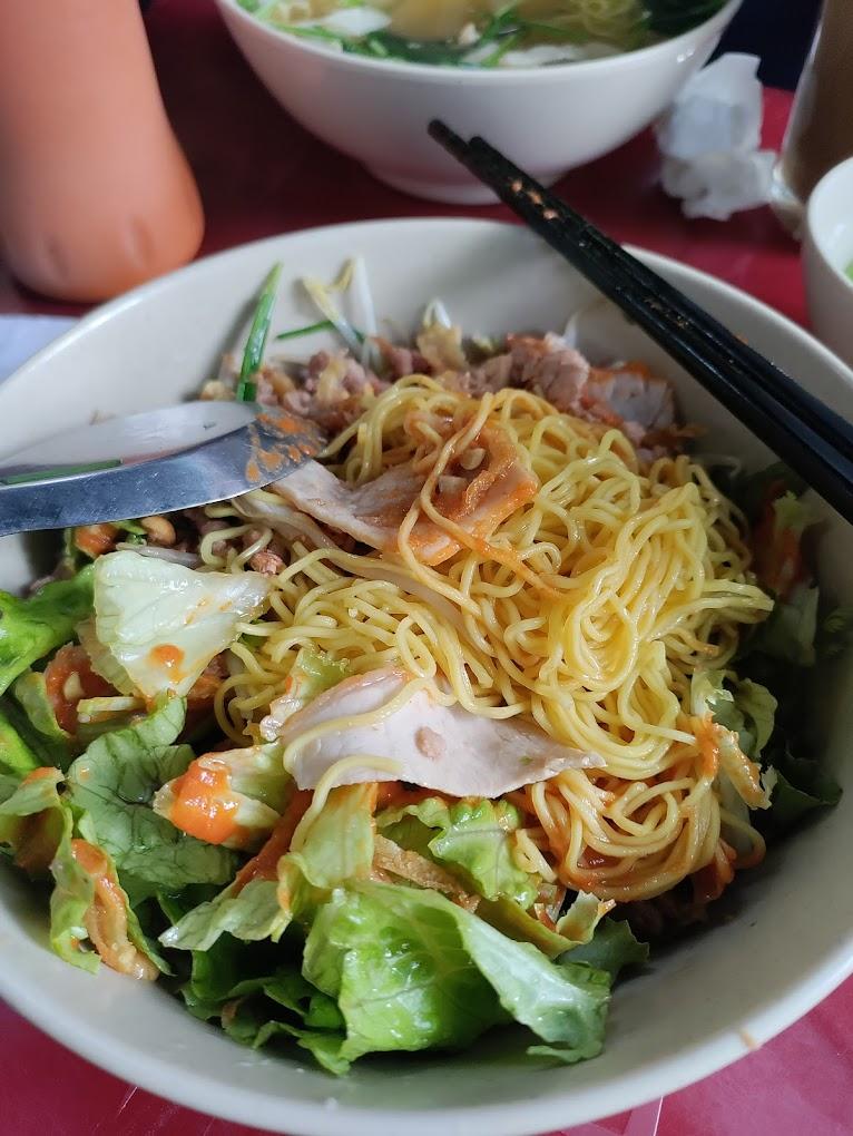Hủ tíu, mỳ vằn thắn Duy Anh