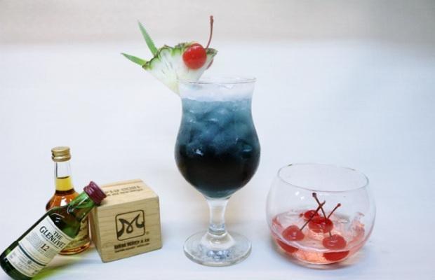 Cocktail Blue Hawaiian quyến rũ vị giác
