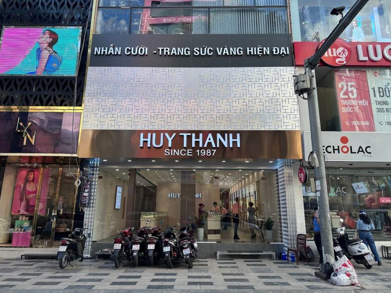 Huy Thanh Jewelry