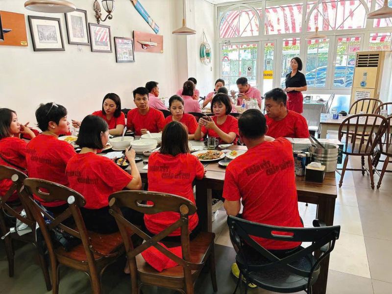 Huyền Hương Cơm Bắc Cơm Niêu