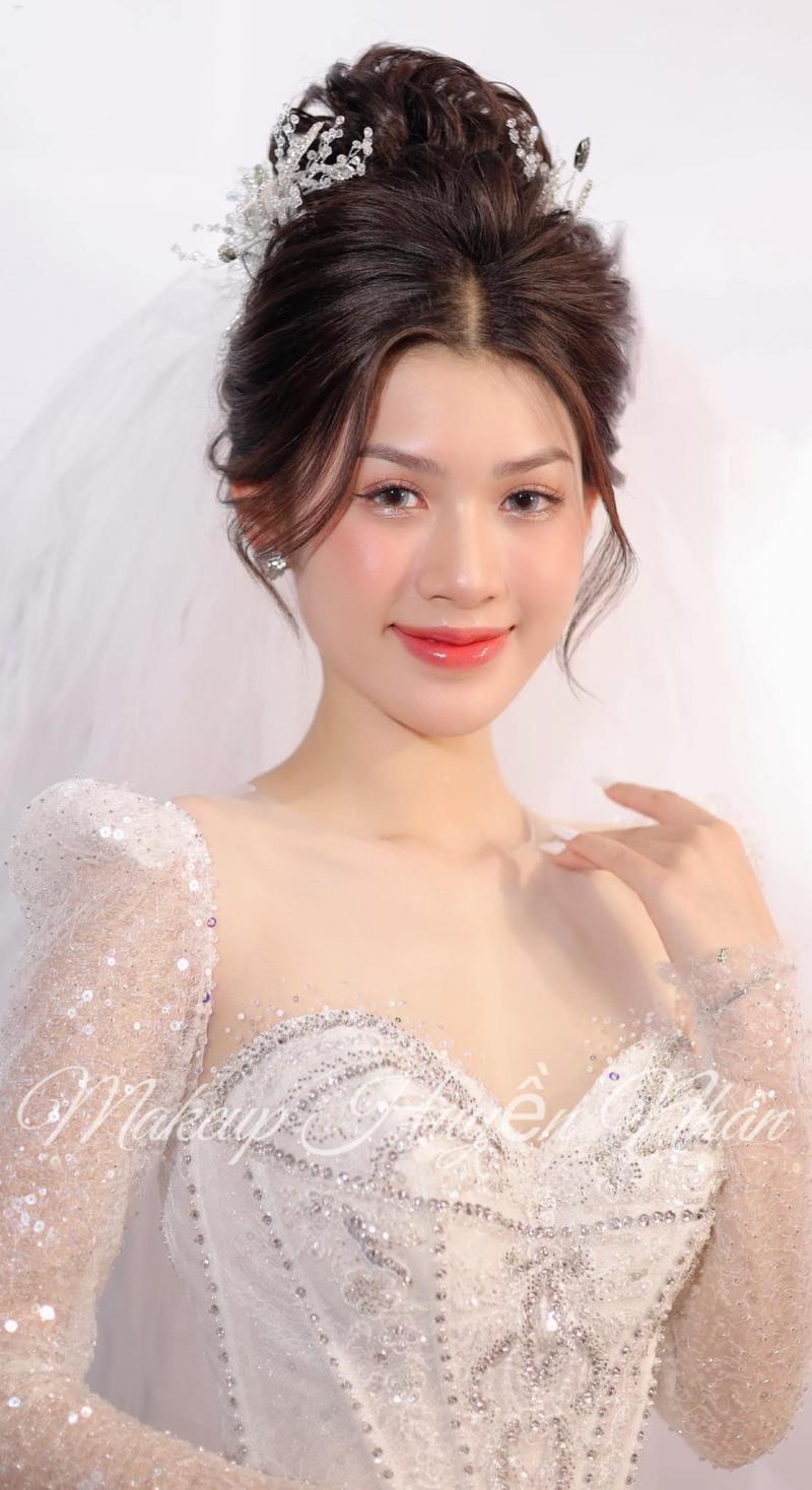 Make Up Huyền Nhân