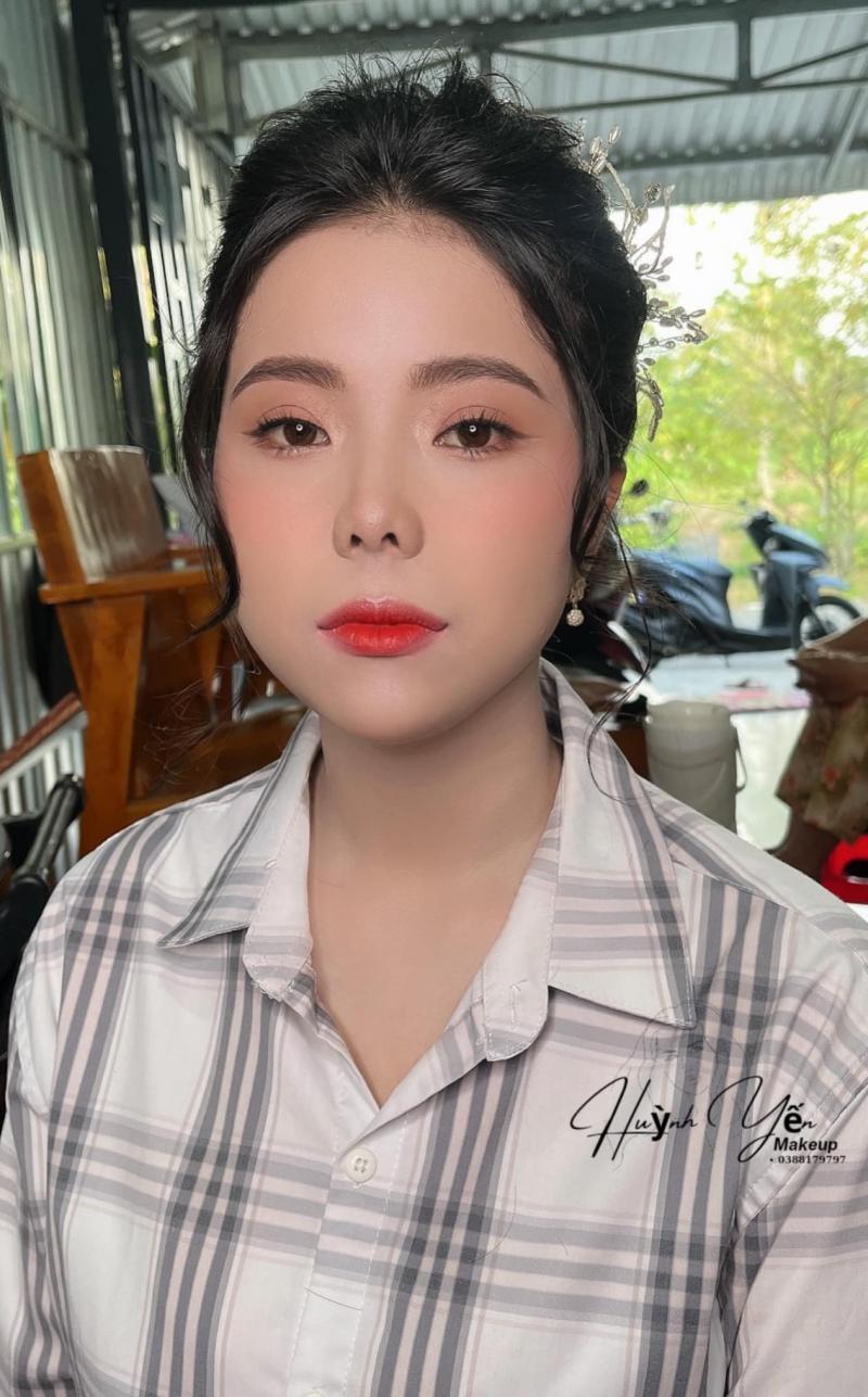 Huỳnh Yến Makeup