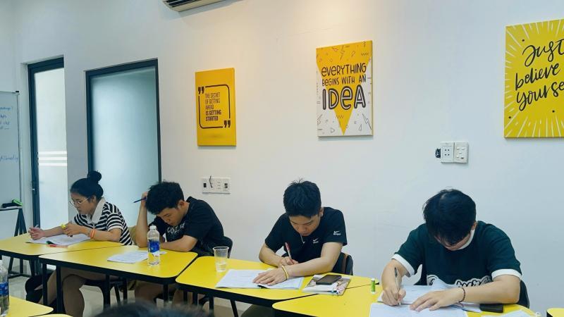 IELTS Nhung Tran