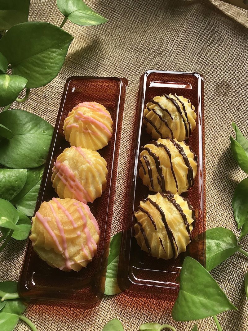Tiệm Bánh Tháng Giêng - January Bakery
