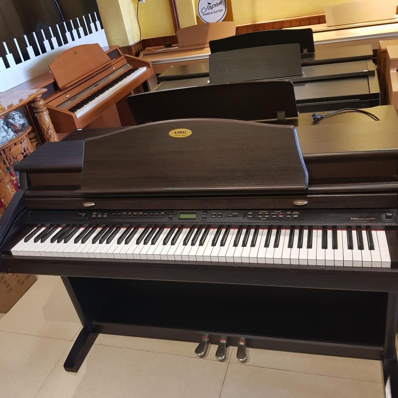 Japan Piano & Guitar