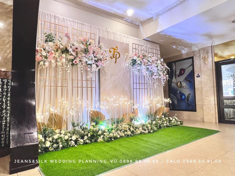 Jeans & Silk Wedding Planning