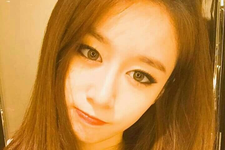 Cận mặt Jiyeon
