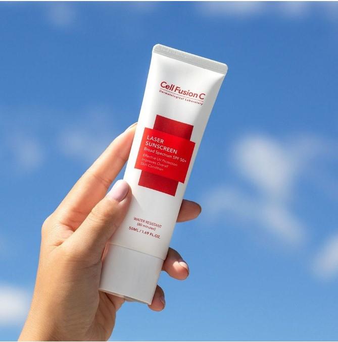 Kem chống nắng Cell Fusion C Laser Sunscreen 100 SPF50+/PA+++