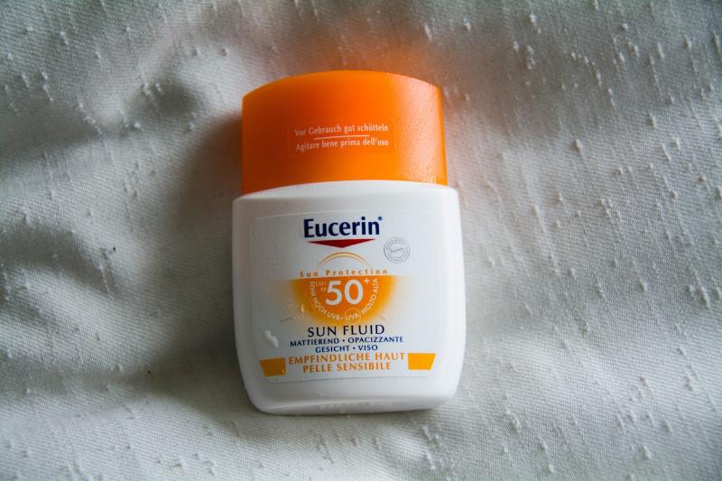 Kem chống nắng Eucerin Sun Fluid Mattifying SPF 50+