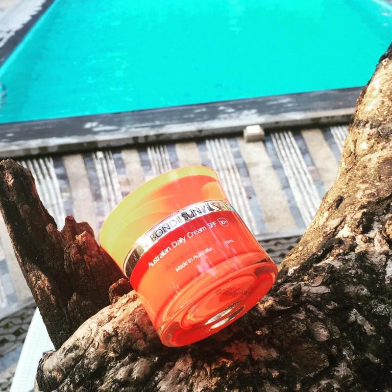 Kem chống nắng Lanopearl Bondi Sun SPF 30+﻿