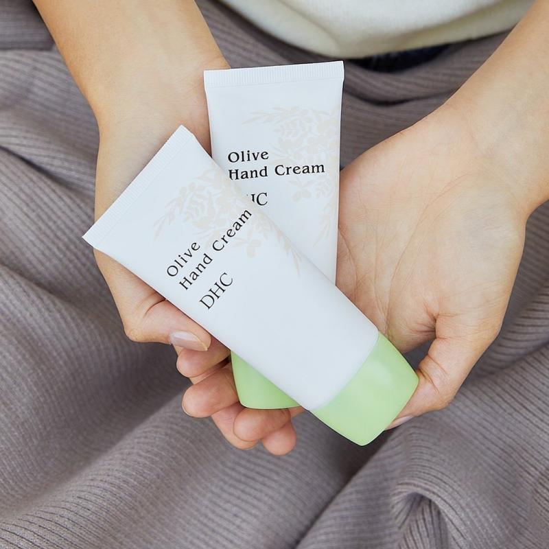 Kem dưỡng da tay DHC Olive Hand Cream