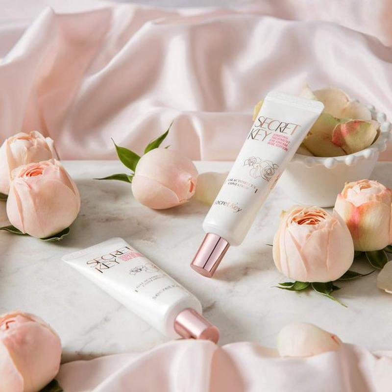 Kem dưỡng mắt Starting Treatment Eye Cream Rose Edition