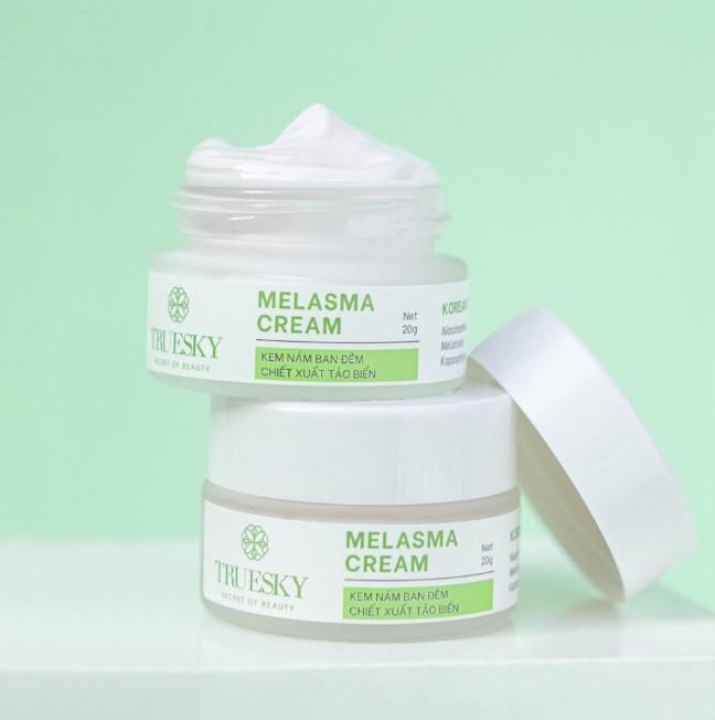 Kem nám và tàn nhang ban đêm chiết xuất tảo biển Truesky Melasma Cream