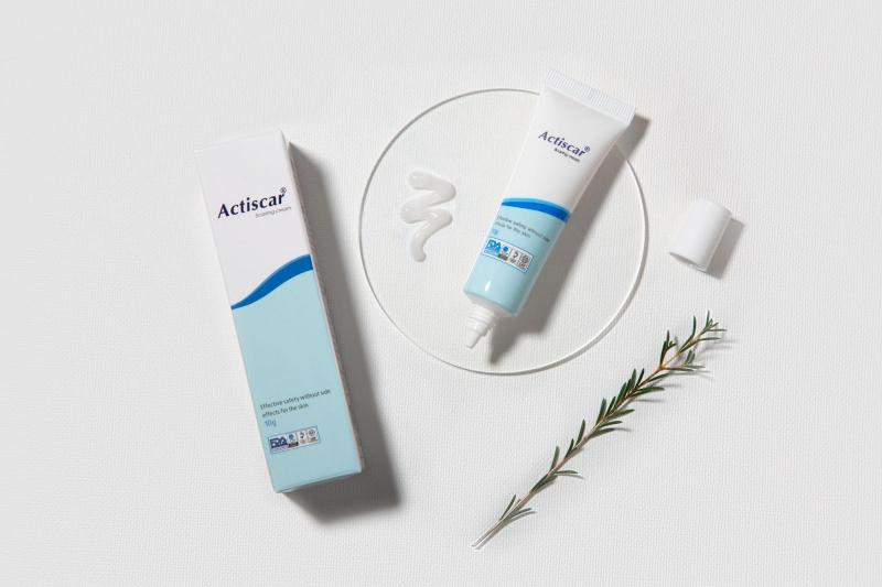 Kem trị sẹo Actiscar