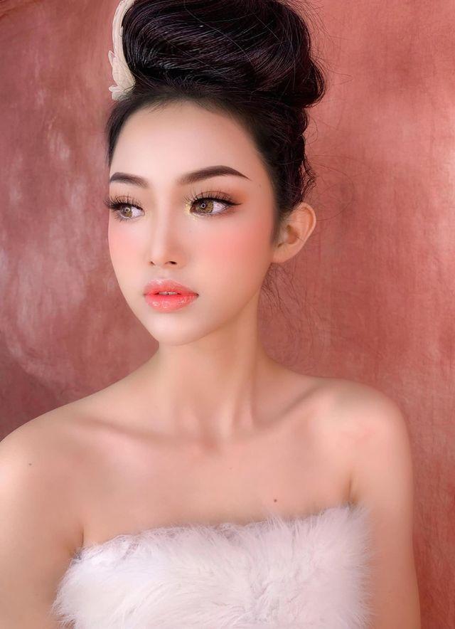 Kha Ny Makeup