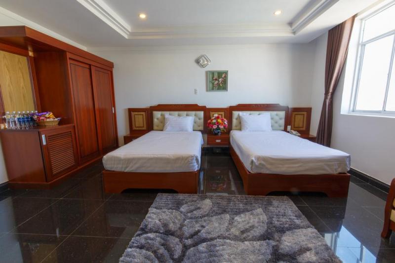 Khách Sạn Đức Long
