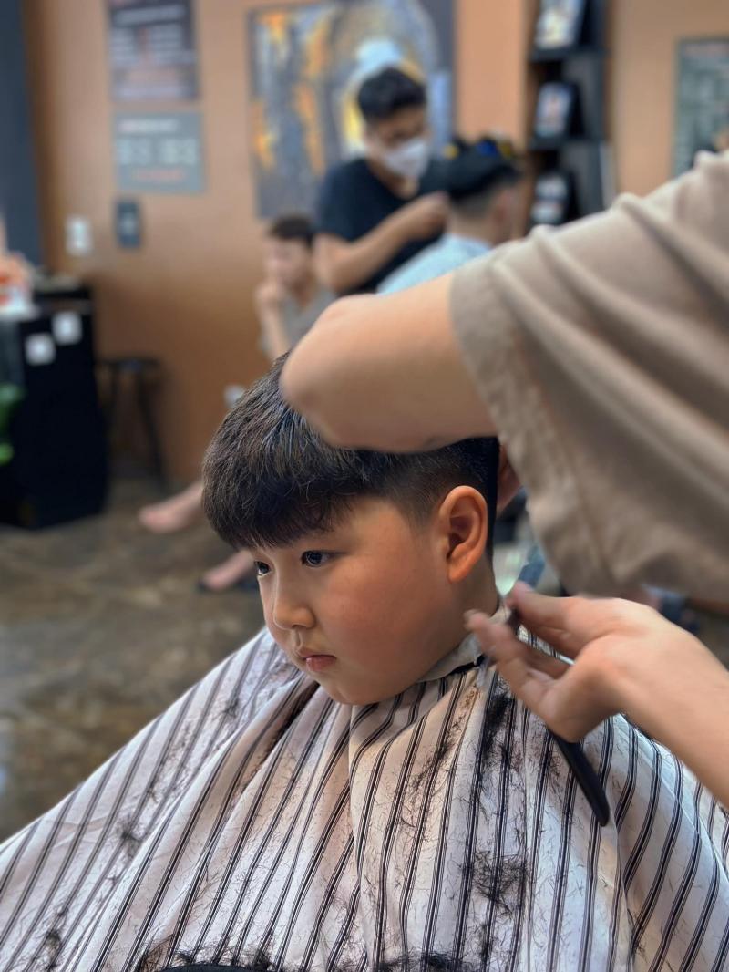Khánh Barber Shop
