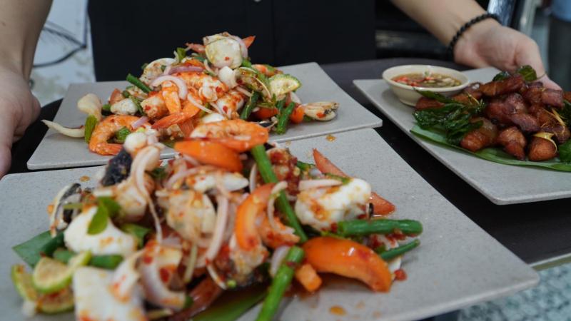 Khao San - Lẩu & Món Thái